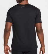 Nike miler flash dry black back Nike miler flash dry black back